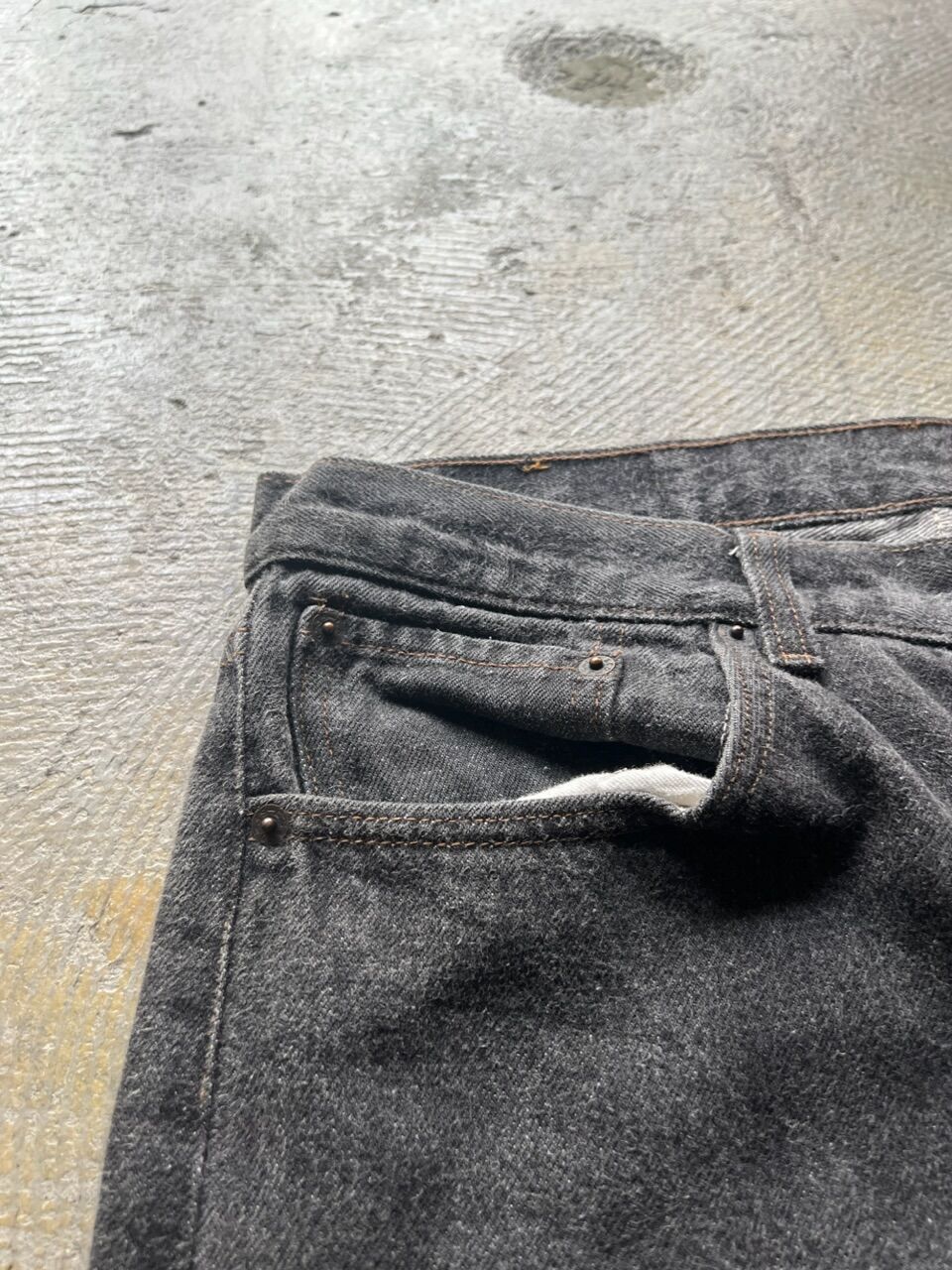 90s “Levi's501” yarn-dyed black denim made in u