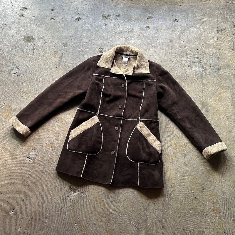 00's Patagonia faux mouton jacket | sui & shara 00's Patagonia faux mouton jacket | sui & shara