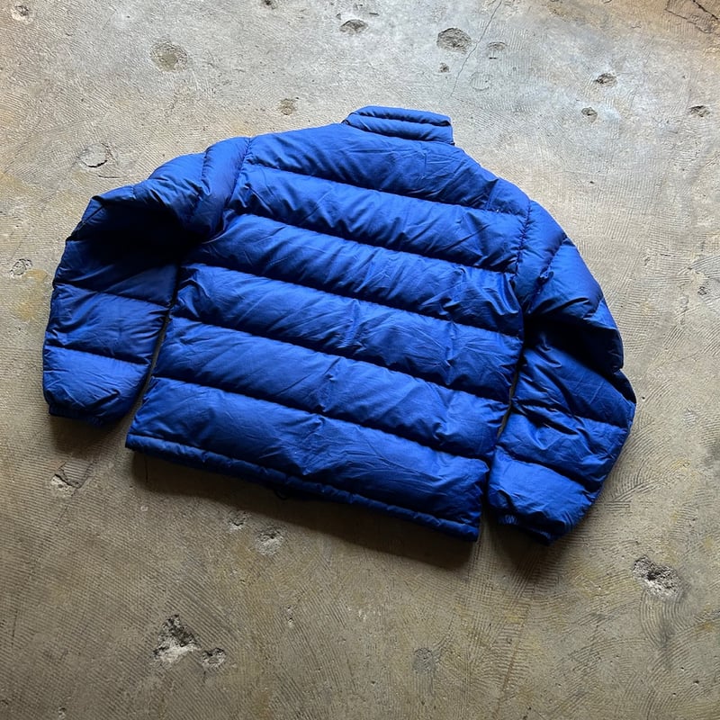 00's Patagonia packable down jacket | sui & shara 00's Patagonia packable down jacket | sui & shara