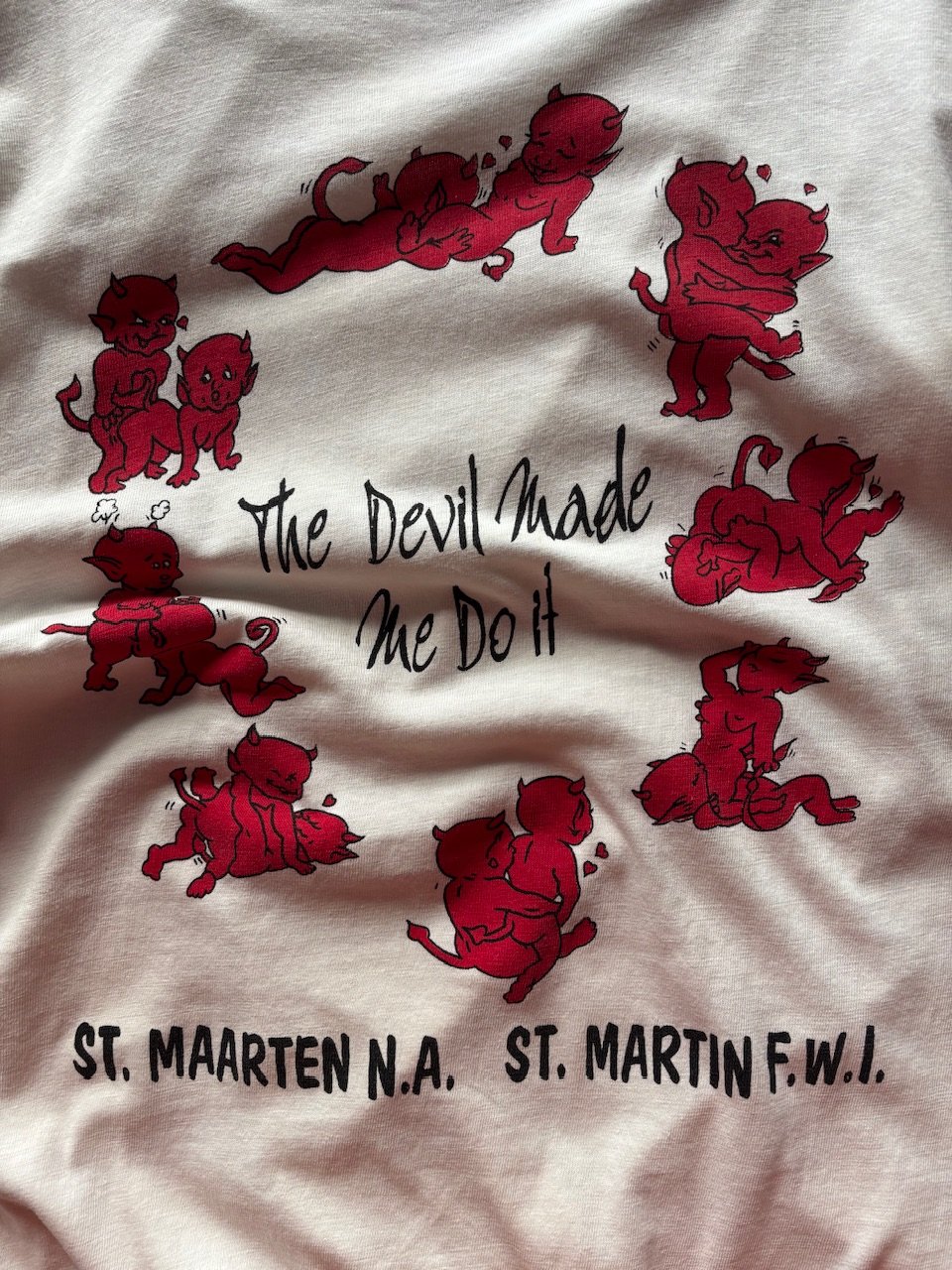 RED devil SEX tee | sui & shara