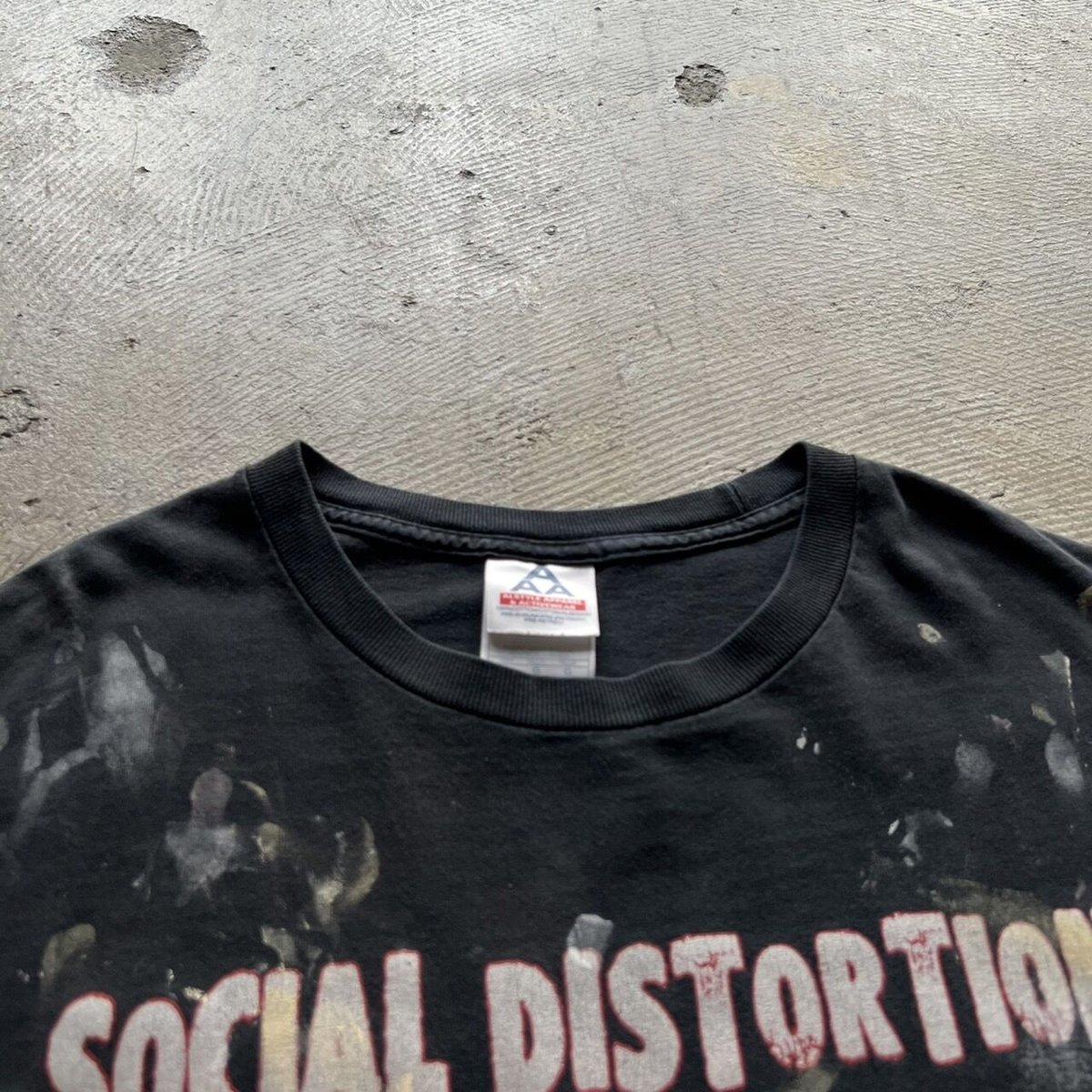 00s SOCIAL DISTORTION 
