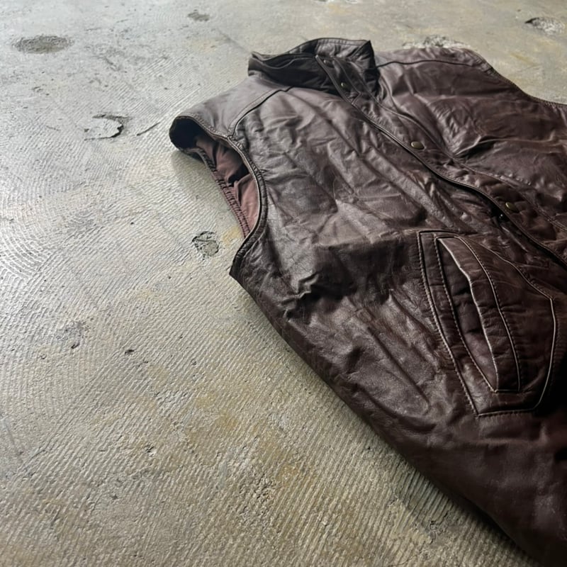 80s Eddie Bauer leather down vest | sui & shara 80s Eddie Bauer leather down vest | sui & shara