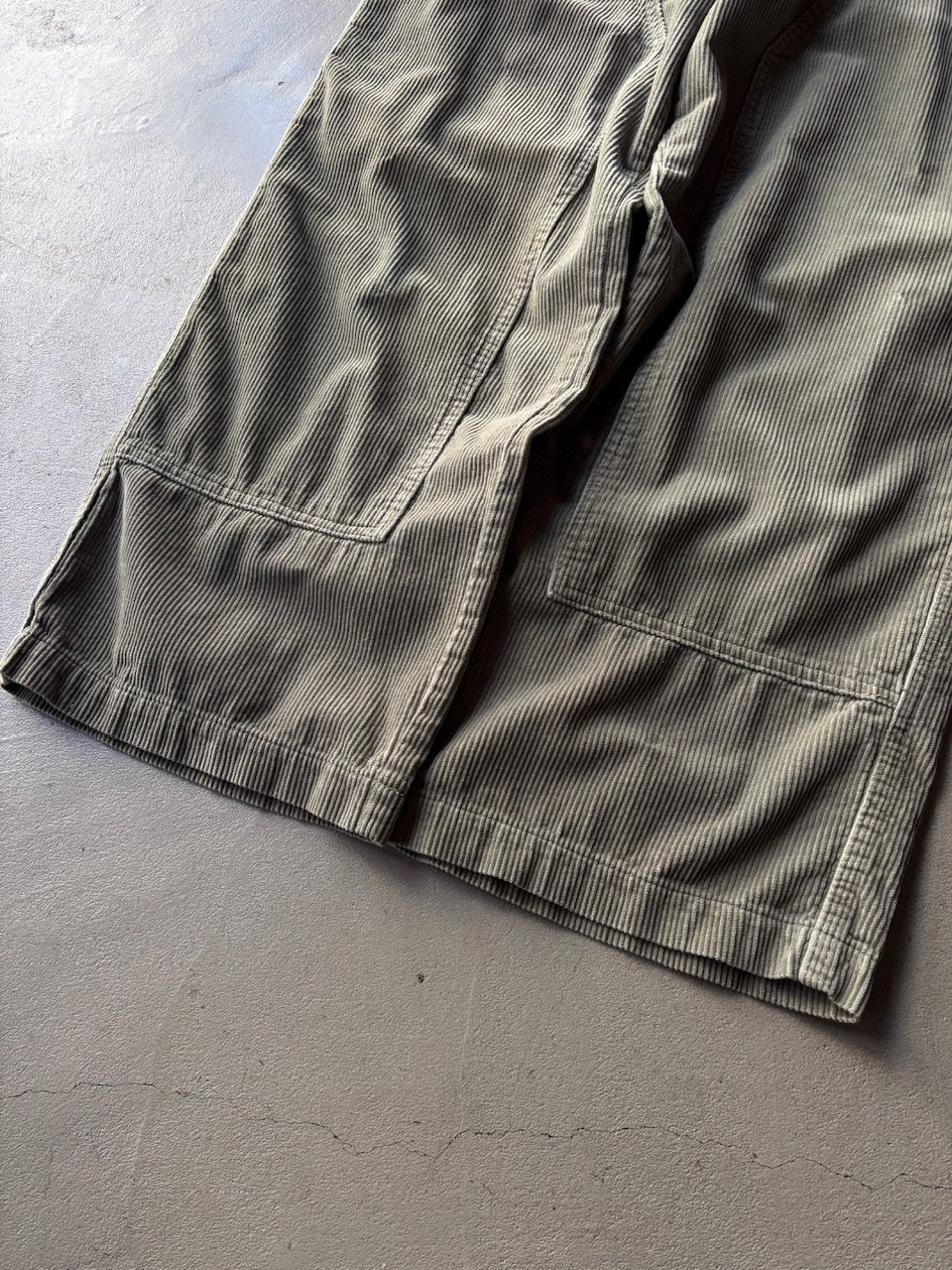 No boundaries double knee painter corduroy pan