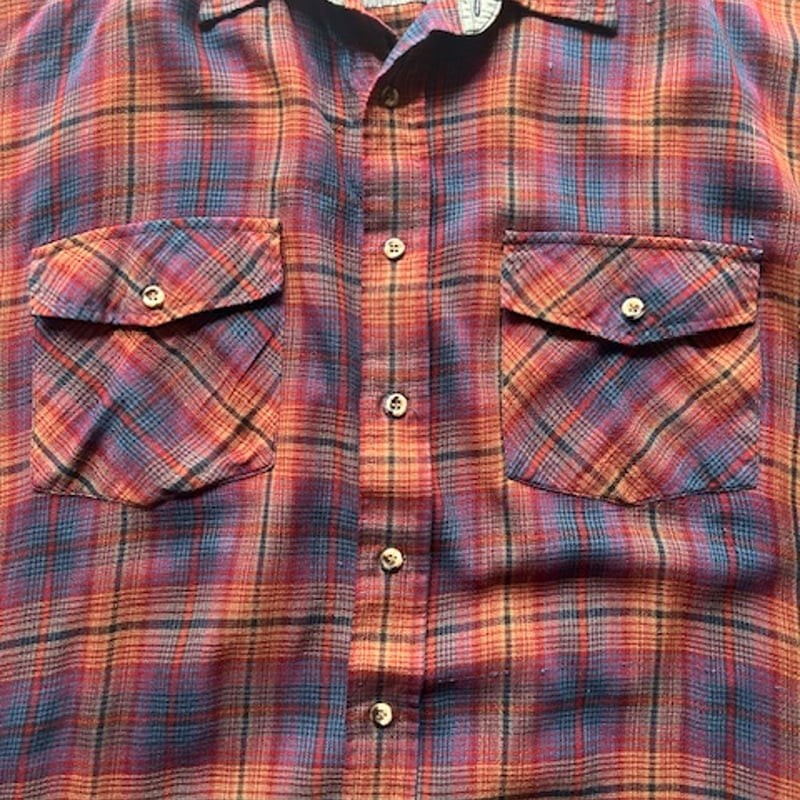 90s Van Heusen ombre check shirt | sui & shara