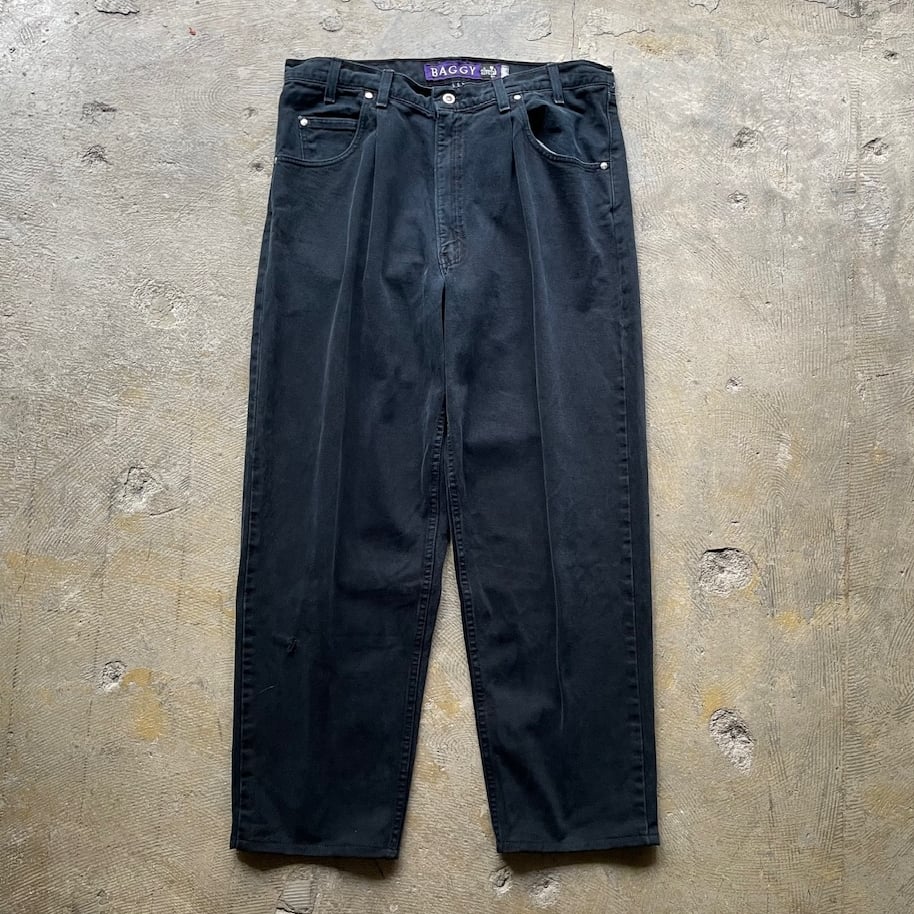 90's Levi's silver tab. “BAGGY” black denim pan