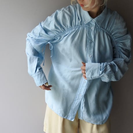 Gather sleeve L/S shirt