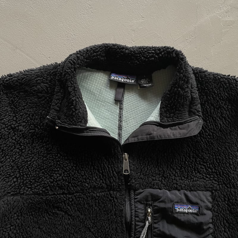 00s Patagonia classic retro-x jacket | sui & shara