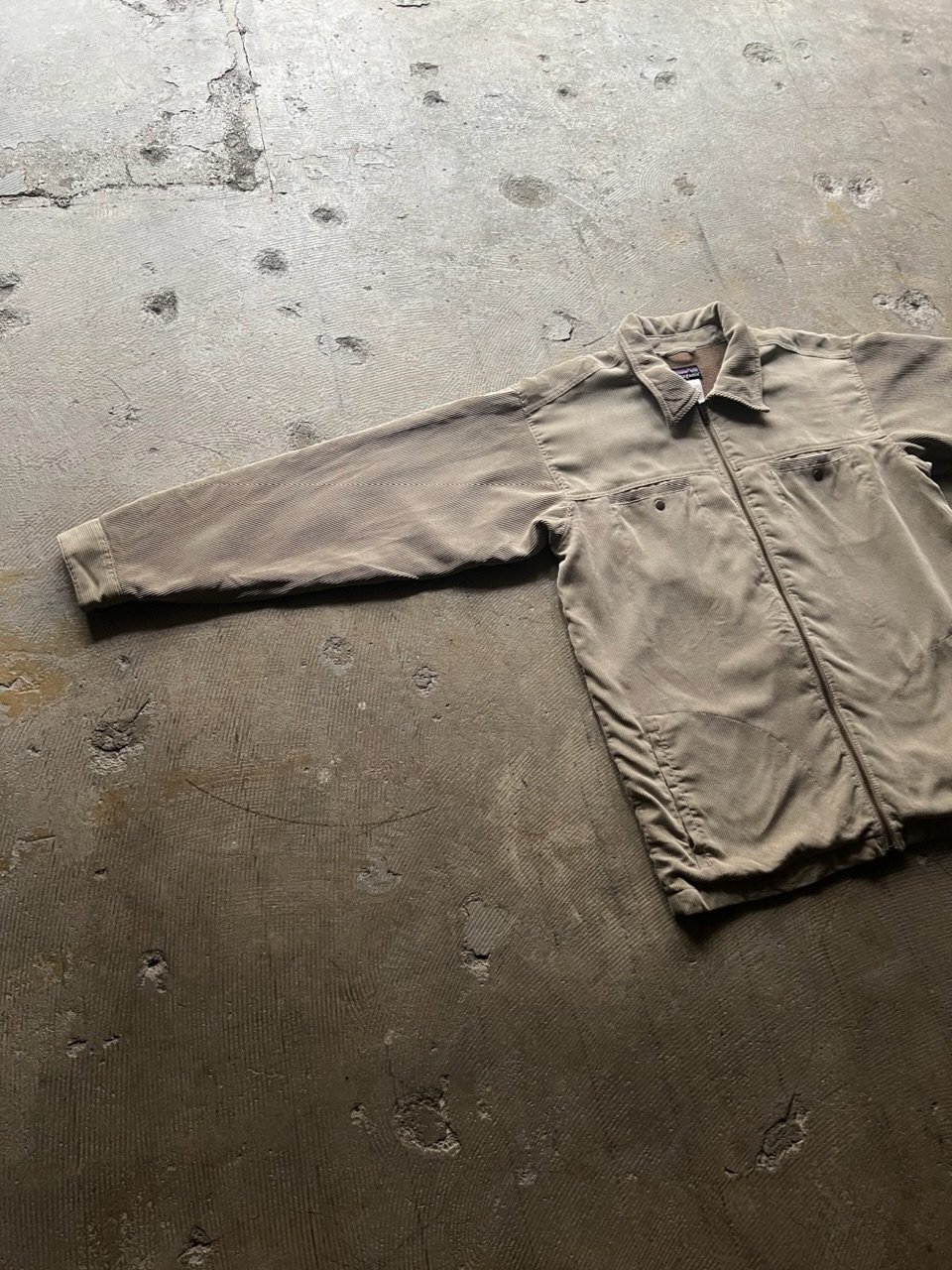00s patagonia corduroy full zip jacket | sui &