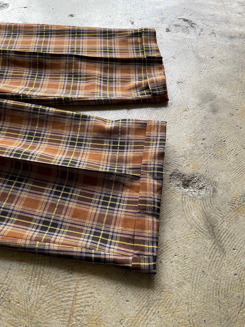 90's Smokey Joe's plaid pattern wide straight s