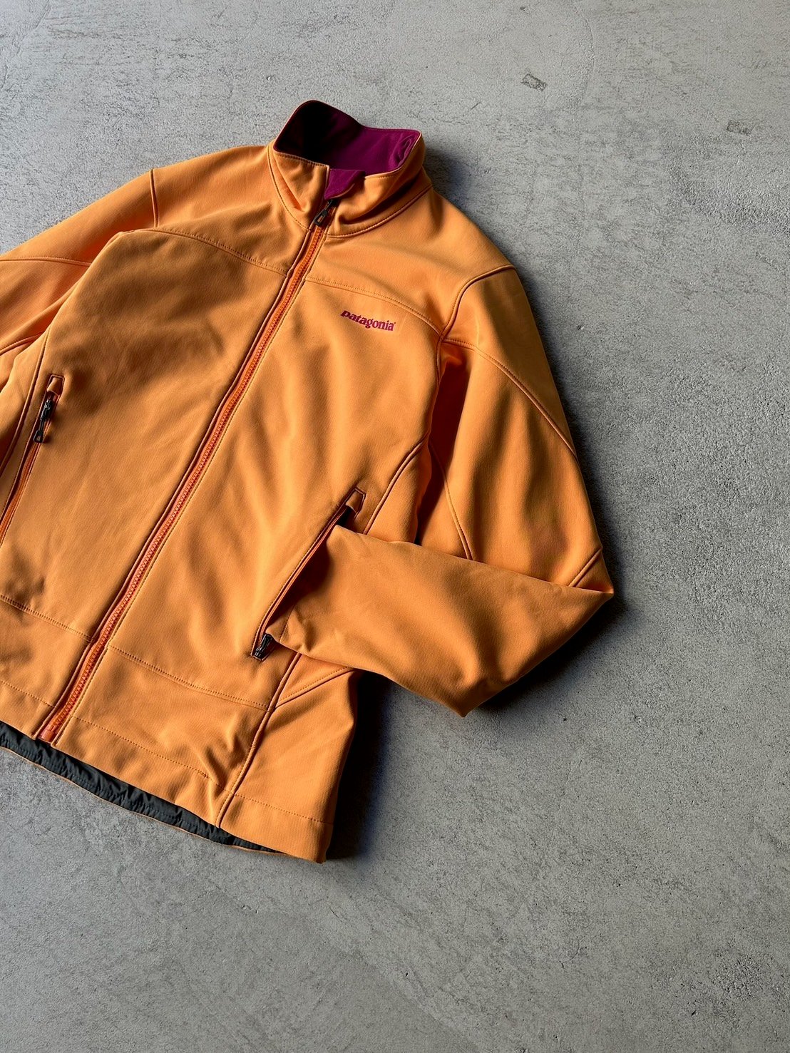 Patagonia Adze jacket “orange” | sui & shara