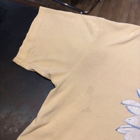 90s flower art print tee "Daisy"