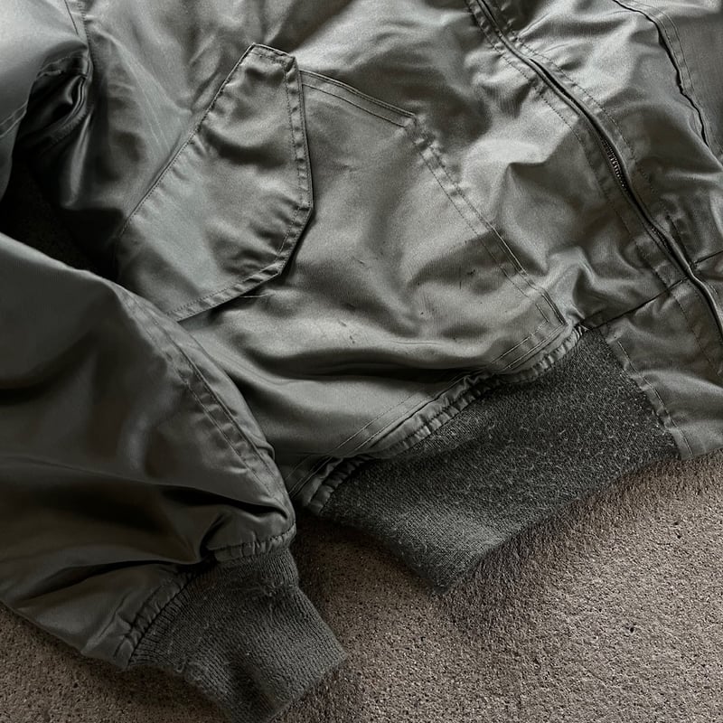 90s CWU-36P flight jacket | sui & shara 90s CWU-36P flight jacket | sui & shara