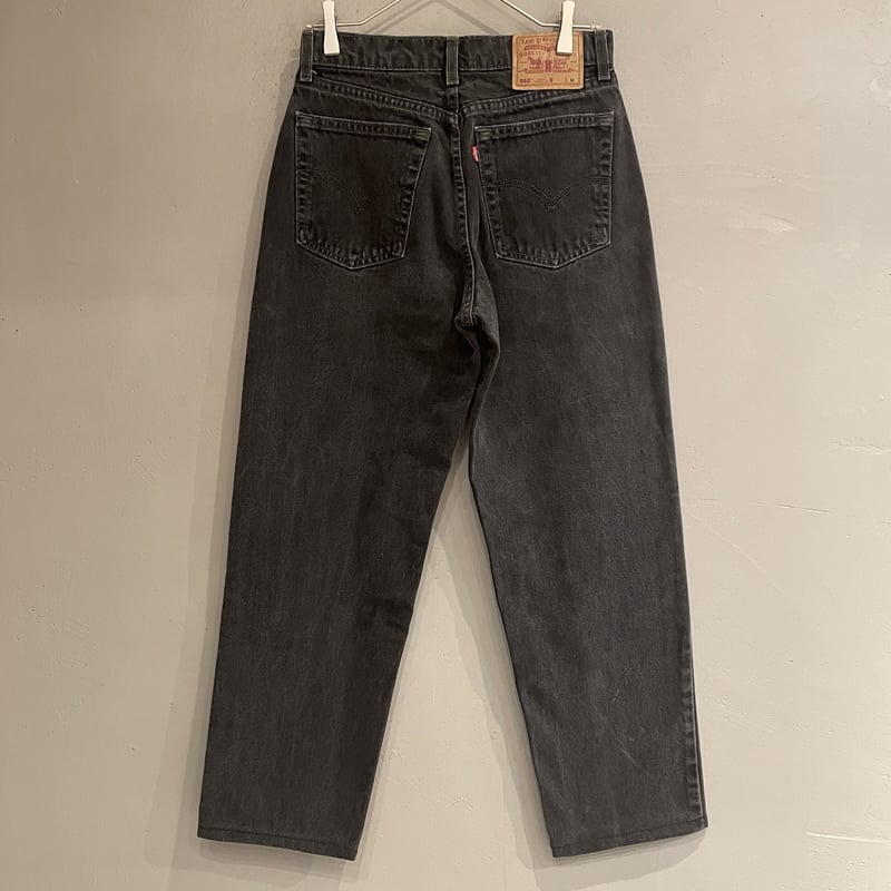 90s Levis 560 black denim pants | sui & shara 90s Levis 560 black denim pants | sui & shara