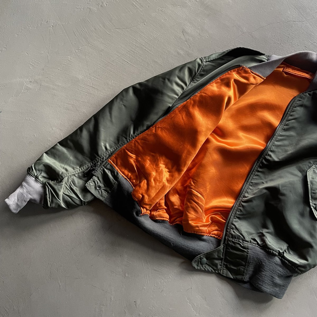 60s USAF L-2B flight jacket | sui & shara 60s USAF L-2B flight jacket | sui & shara