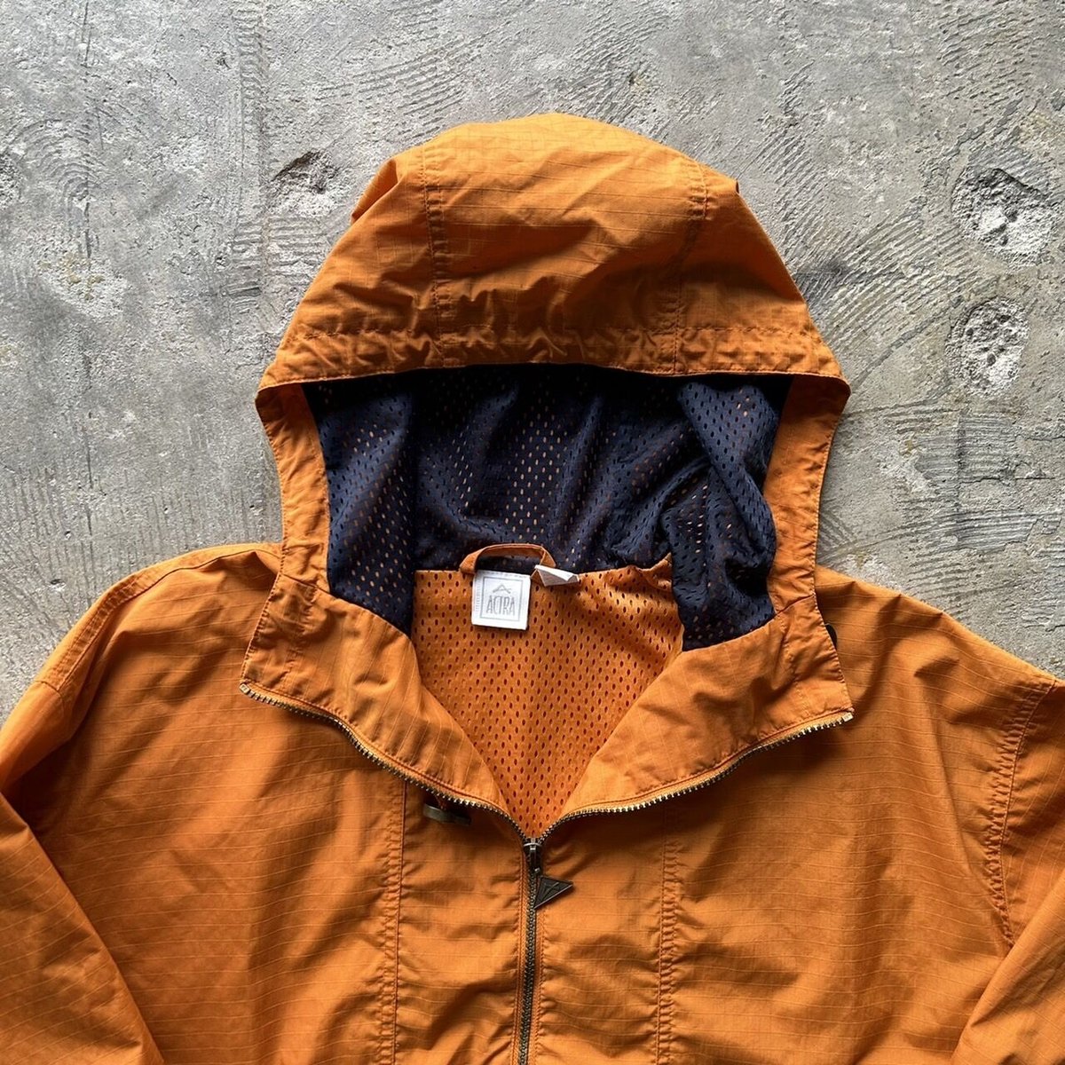 90s ACTRA nylon anorak parka | sui & shara 90s ACTRA nylon anorak parka | sui & shara