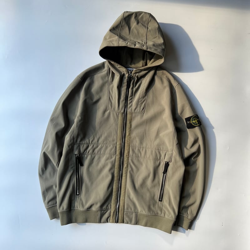 STONE ISLAND soft shell-R hoodie jacket | sui