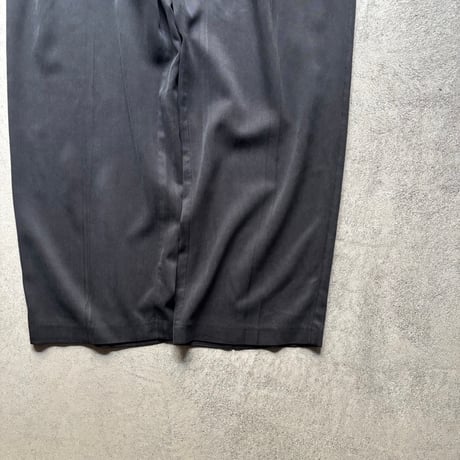 00s Tommy bahama 2tuck silk slacks