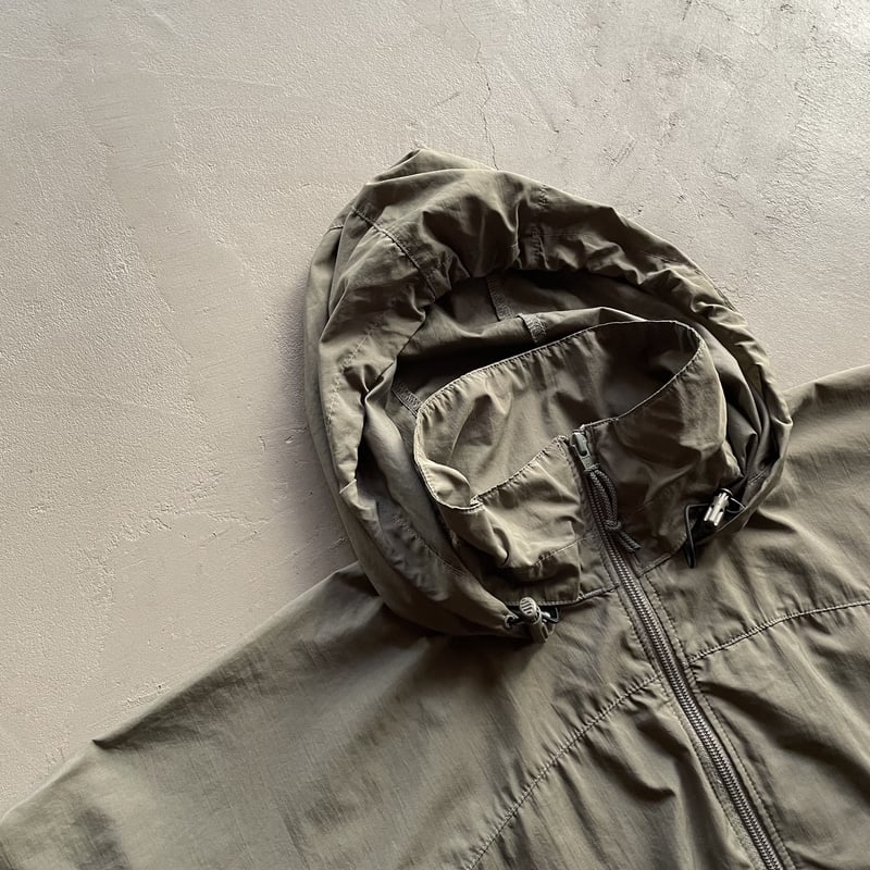 00s Patagonia Mars Level4 wind shirt | sui & shara 00s Patagonia Mars Level4 wind shirt | sui & shara
