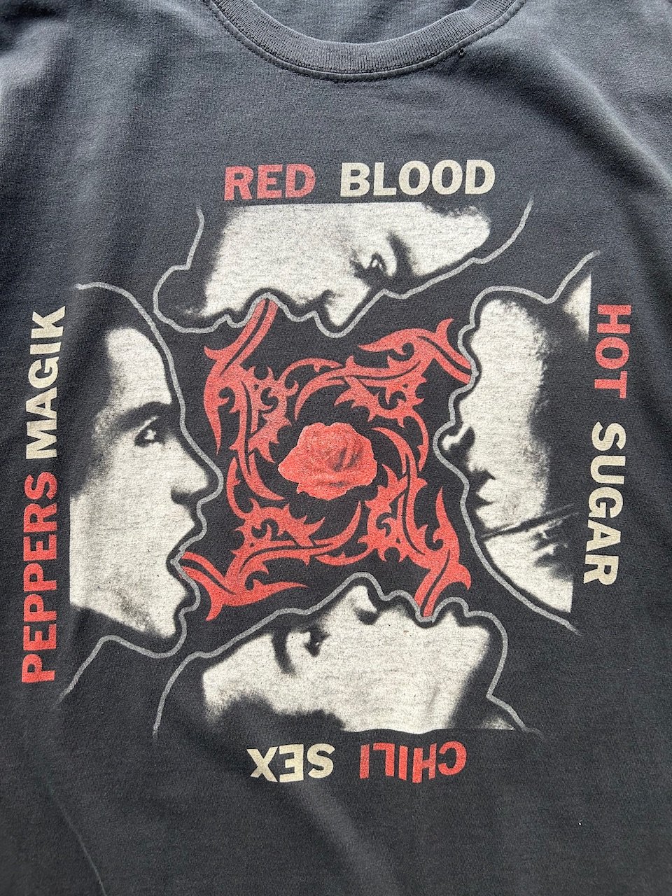 RHCP/BLOOD SUGAR SEX MAGIC T-shirt L