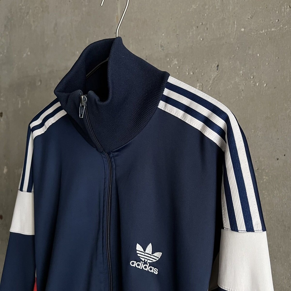 【希少】80s Adidas track jacket ビンテージ　アディダス 希少 80s アディダス adidas トラックジャケット ジャージ 刺繍