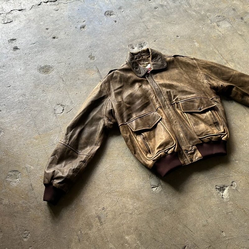 90s A-2 type design leather jacket | sui & shara 90s A-2 type design leather jacket | sui & shara