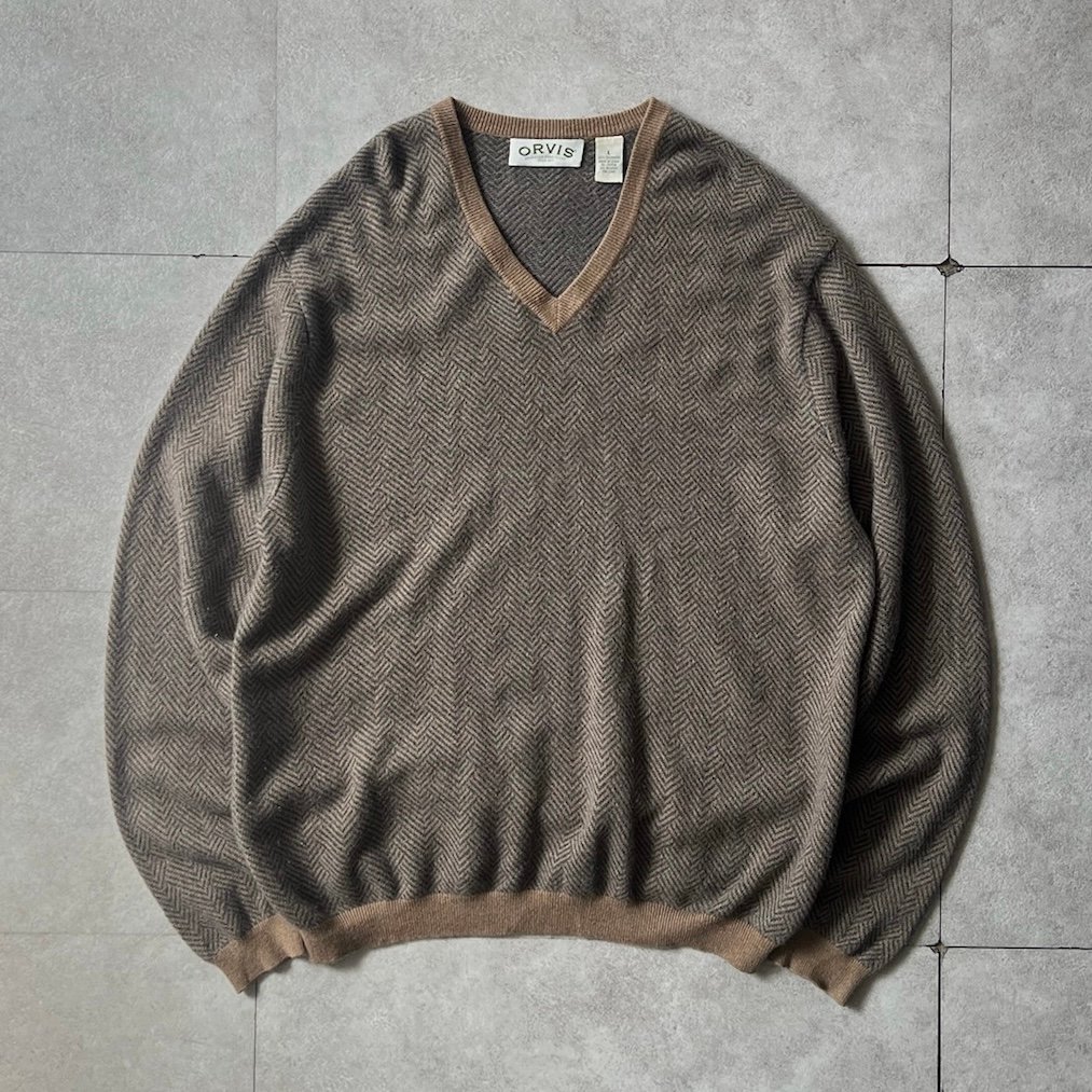 Orvis v-neck herringbone cashmere knit | sui & 
