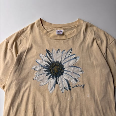 90s flower art print tee "Daisy"