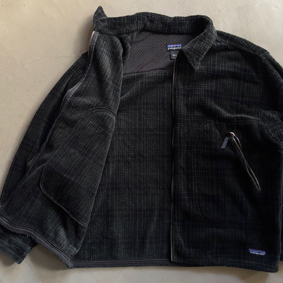 90s Patagonia ultra plush over shirt | sui & shara 90s Patagonia ultra plush over shirt | sui & shara