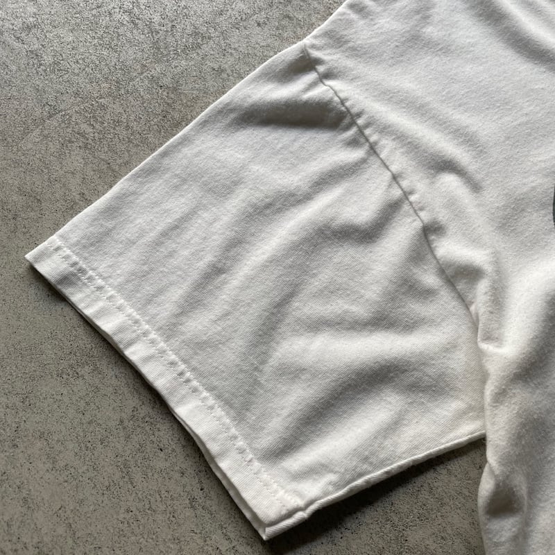 90s NIKE swoosh print tee | sui & shara