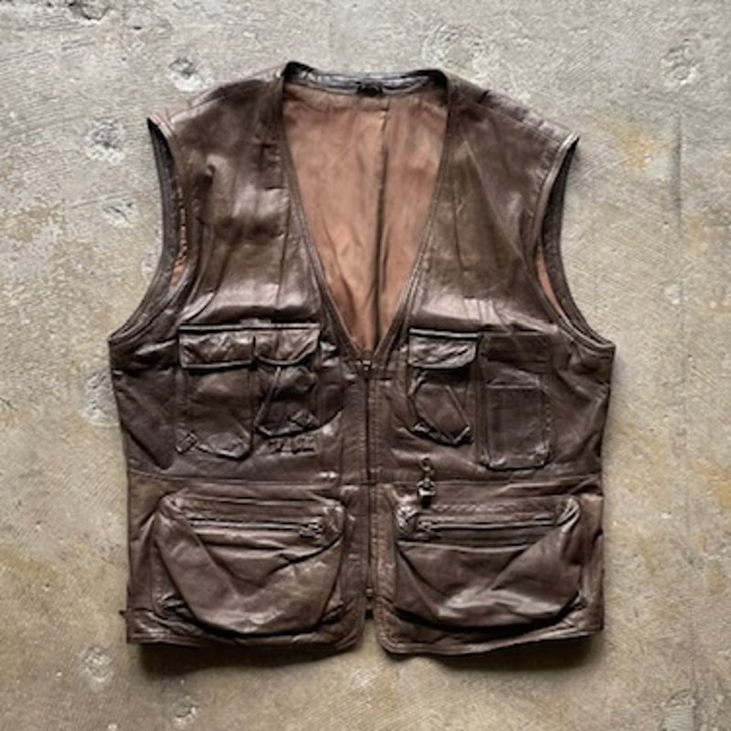 Trapper design leather vest | sui & shara