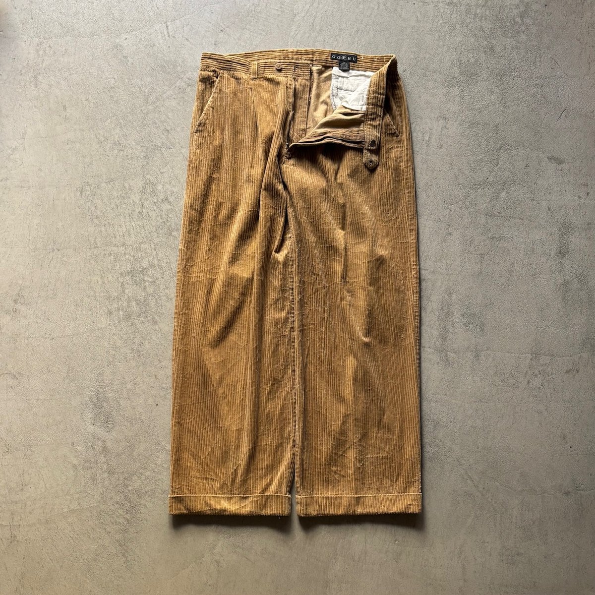 パンツ corduroy darts curve silhouette PT Gochu wide silhouette corduroy pants | sui & s