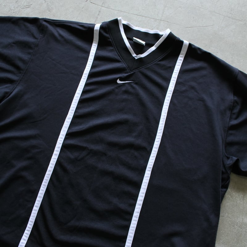 90s NIKE game shirt | sui & shara