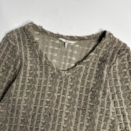 striped design v-neck sheer knit