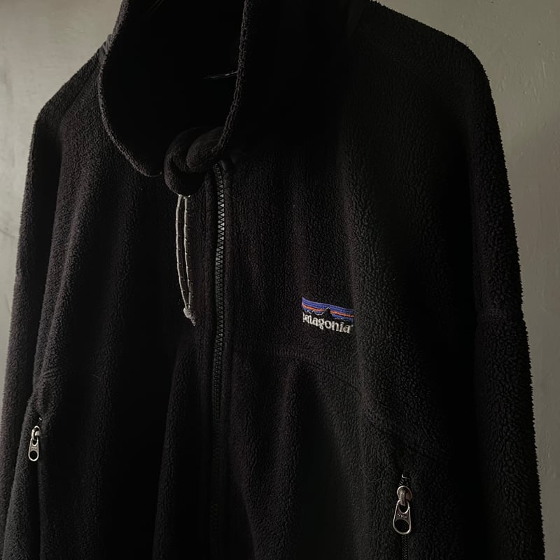 00s Patagonia R3 radiant jacket | sui & shara