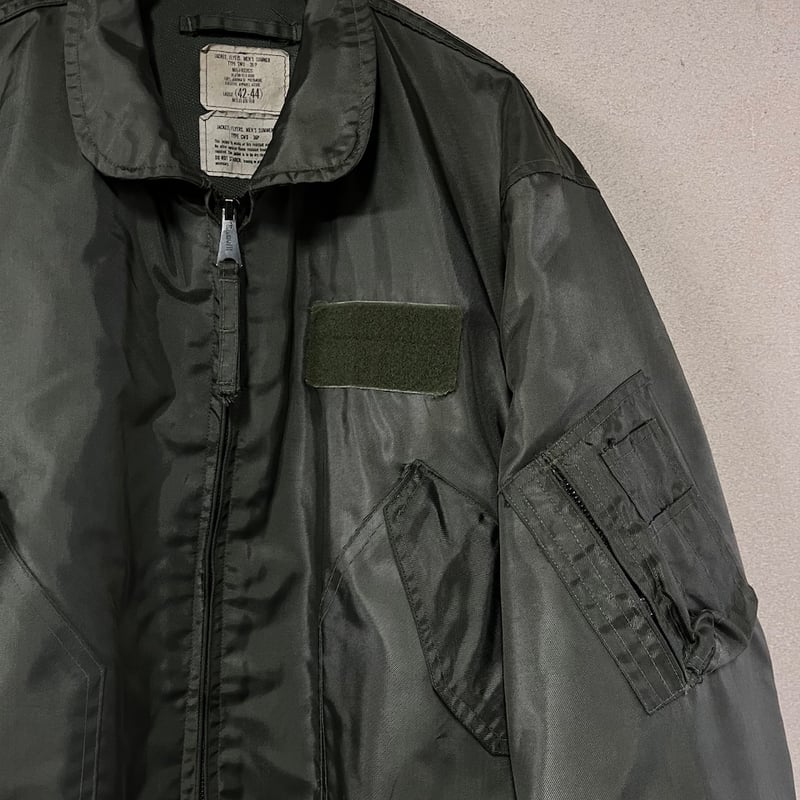90s CWU-36P flight jacket | sui & shara 90s CWU-36P flight jacket | sui & shara