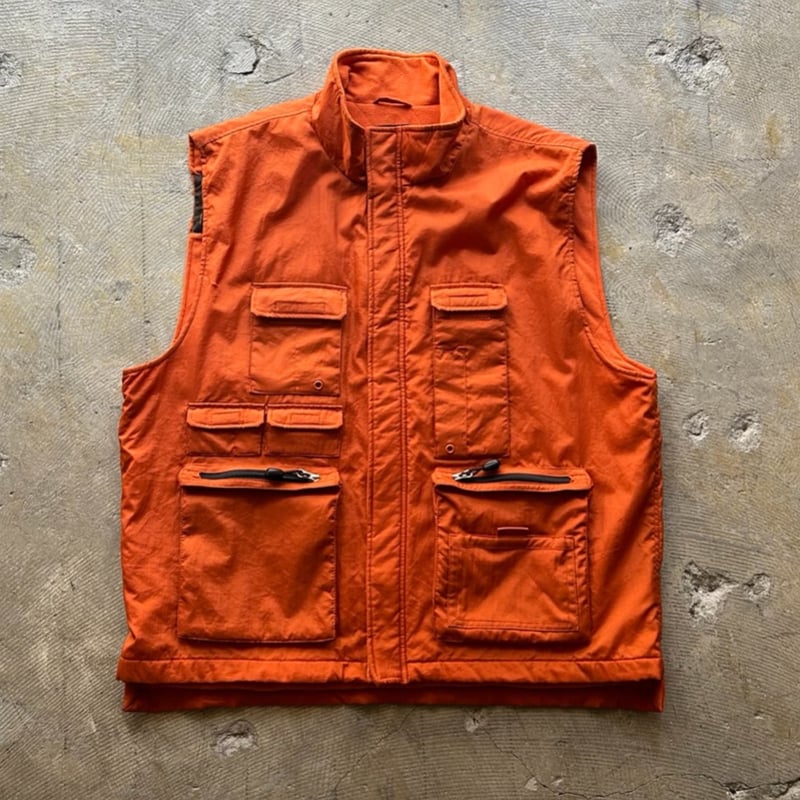 90's Gap nylon vest | sui & shara
