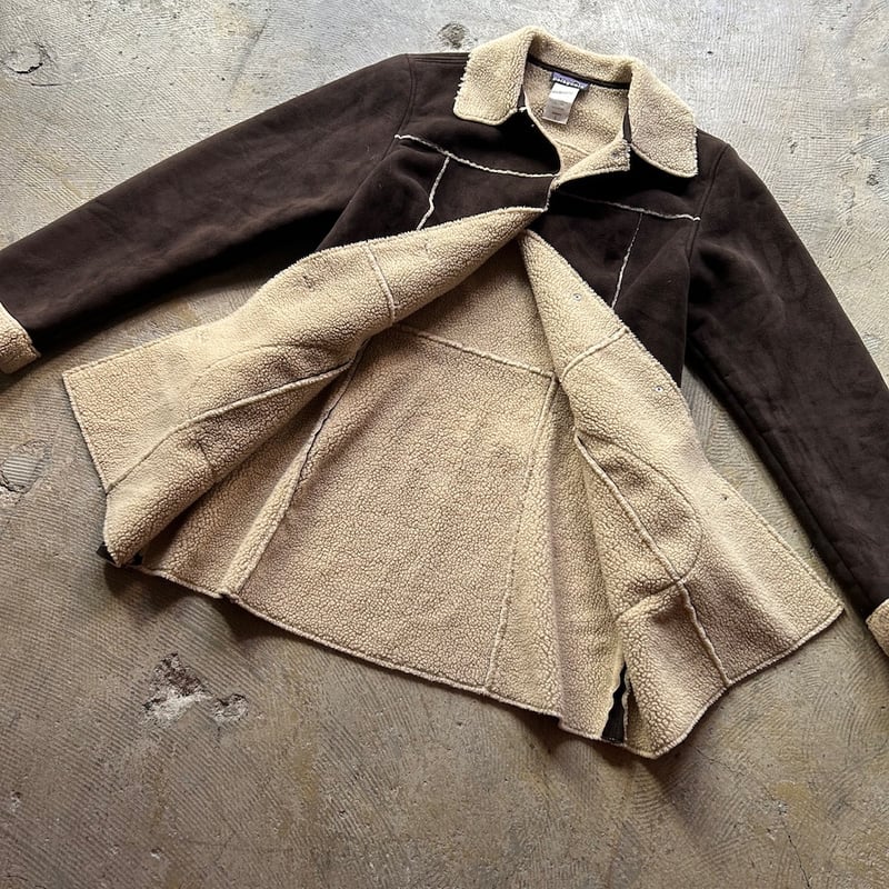 00's Patagonia faux mouton jacket | sui & shara 00's Patagonia faux mouton jacket | sui & shara