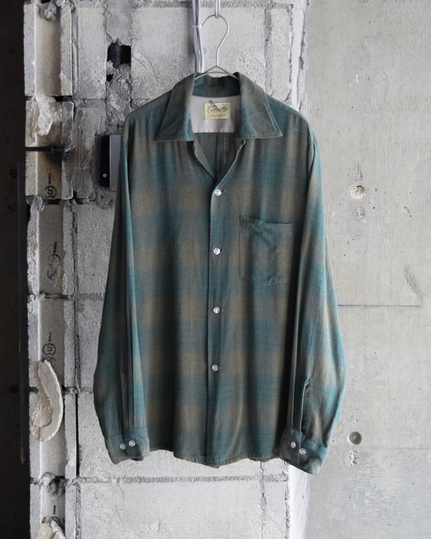 60年代 レーヨンシャツ（60’s ARROW ombré rayon open collar shirt）