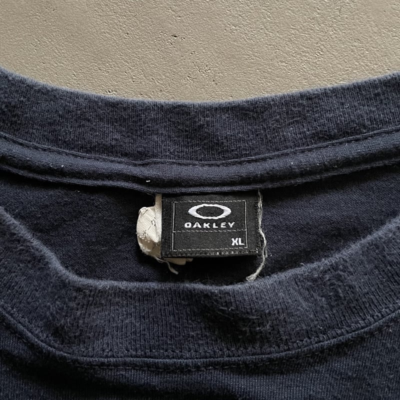 oakley software センターロゴT　刺繍 Vintage Oakley Software Shirt Mens Small Blue Center Logo