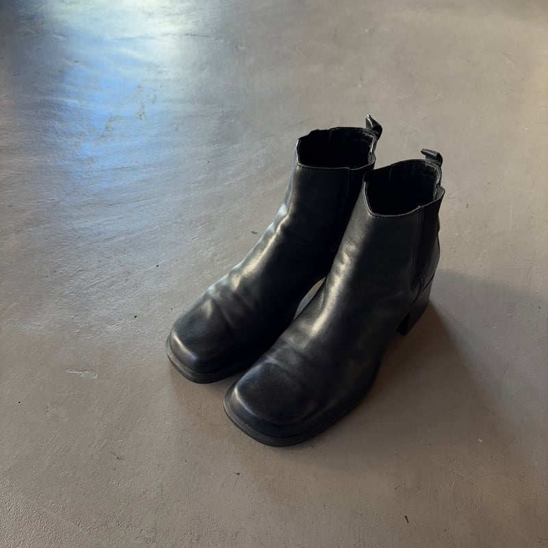00s Clarks square toe leather side gore boots |
