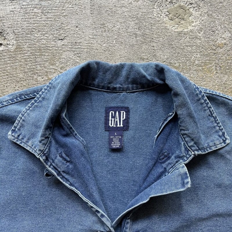 90s GAP denim china shirt jacket | sui & shara 90s GAP denim china shirt jacket | sui & shara