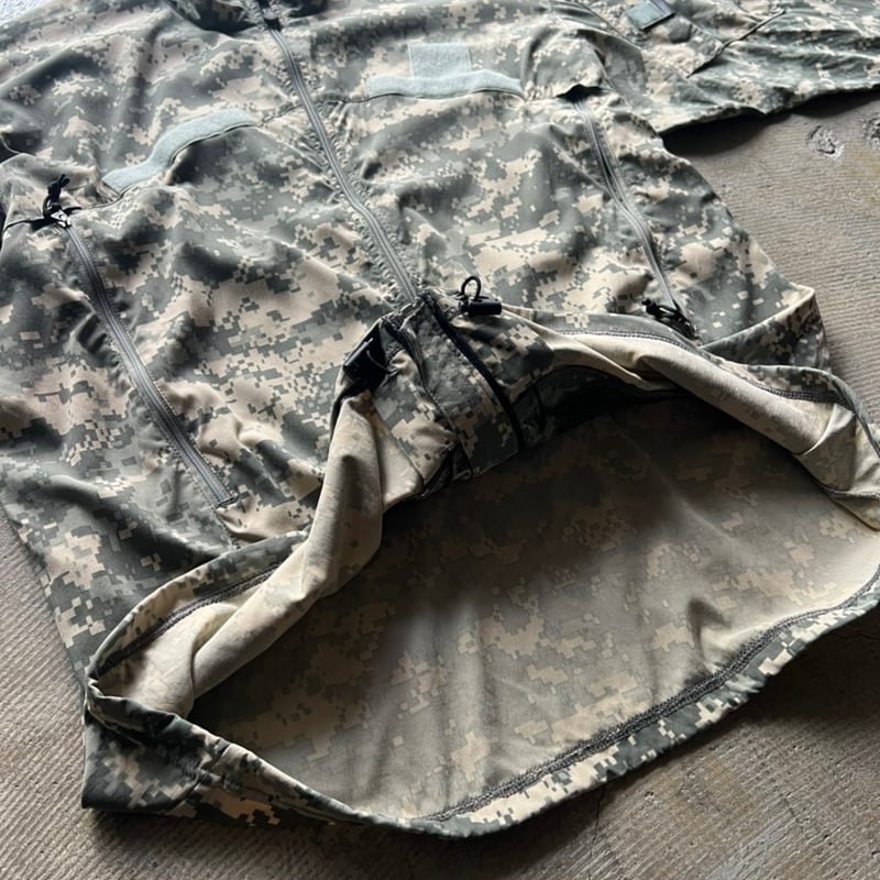 00s Patagonia MARS GEN III Level4 Windshirt | s