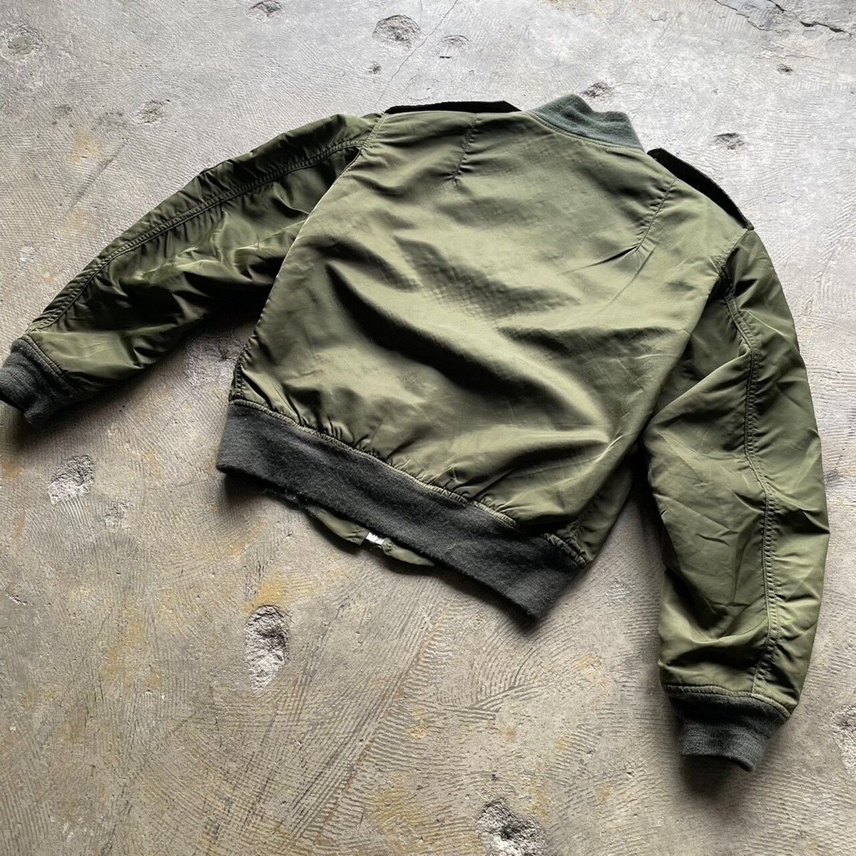 70s USAF L2-B flight jacket | sui & shara 70s USAF L2-B flight jacket | sui & shara