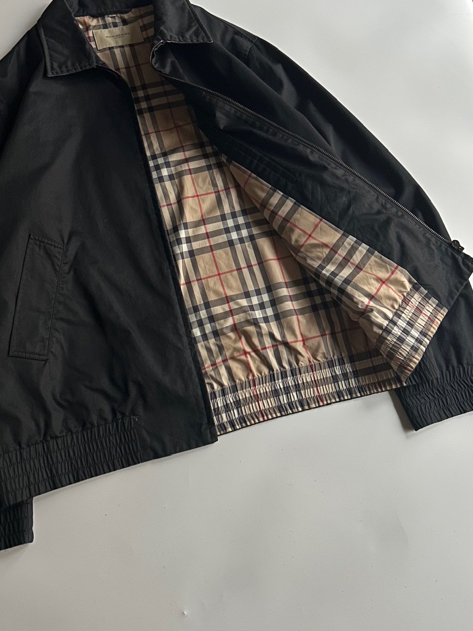 【Burberry′s】バーバリーズ　ジップアップ　ジャケット　40 ネイビー Burberry′s】バーバリーズ ジップアップ ジャケット 40 ネイビー