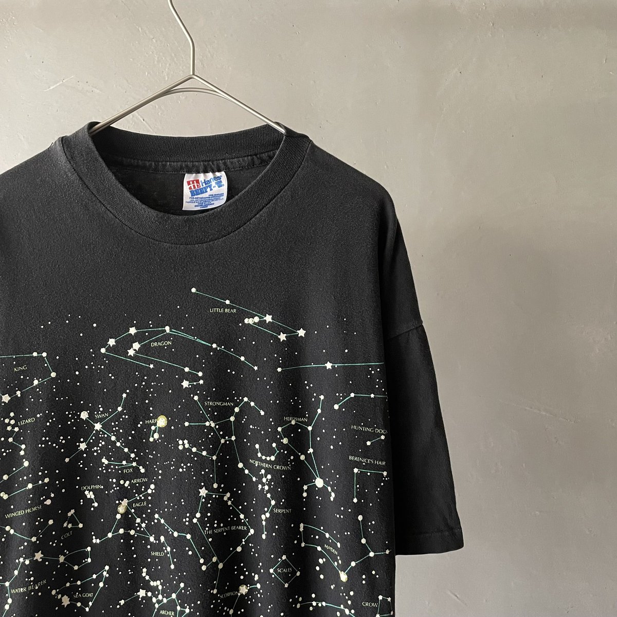 HEAVENLY BODIES 星座Tシャツ　発光 古着 90s USA製 Liberty Graphics 「HEAVENLY BODIES」 天体