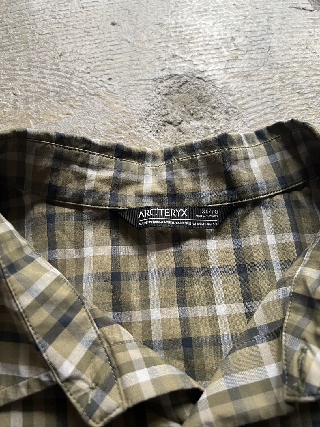 ARC’TERYX チェックシャツ　半袖シャツ ARC'TERYX アークテリクス チェック柄半袖シャツ マスタード系 S