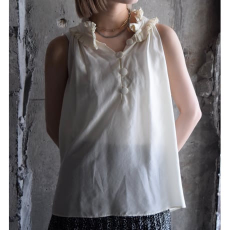 ノースリーブブラウス | STORES