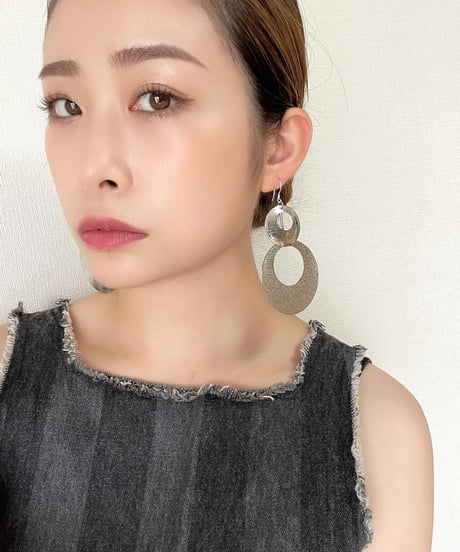big circle pierce D405