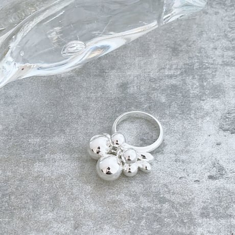 シルバー　グレー　シンプル　ボール　ハンドメイド　イヤリング　アクセサリー　銀 シルバーボール | STORES