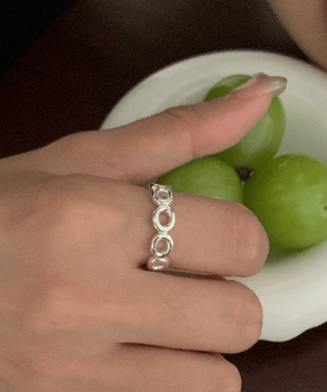 oval bubble ring J418